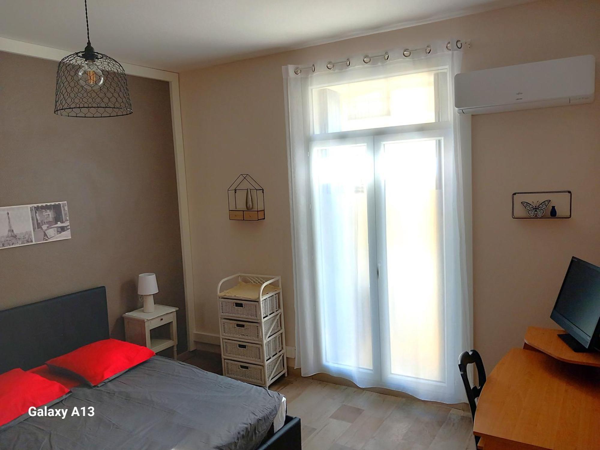 Appartamento T3 Pratique, Garage Gratuit, Esprit Auber Béziers Esterno foto