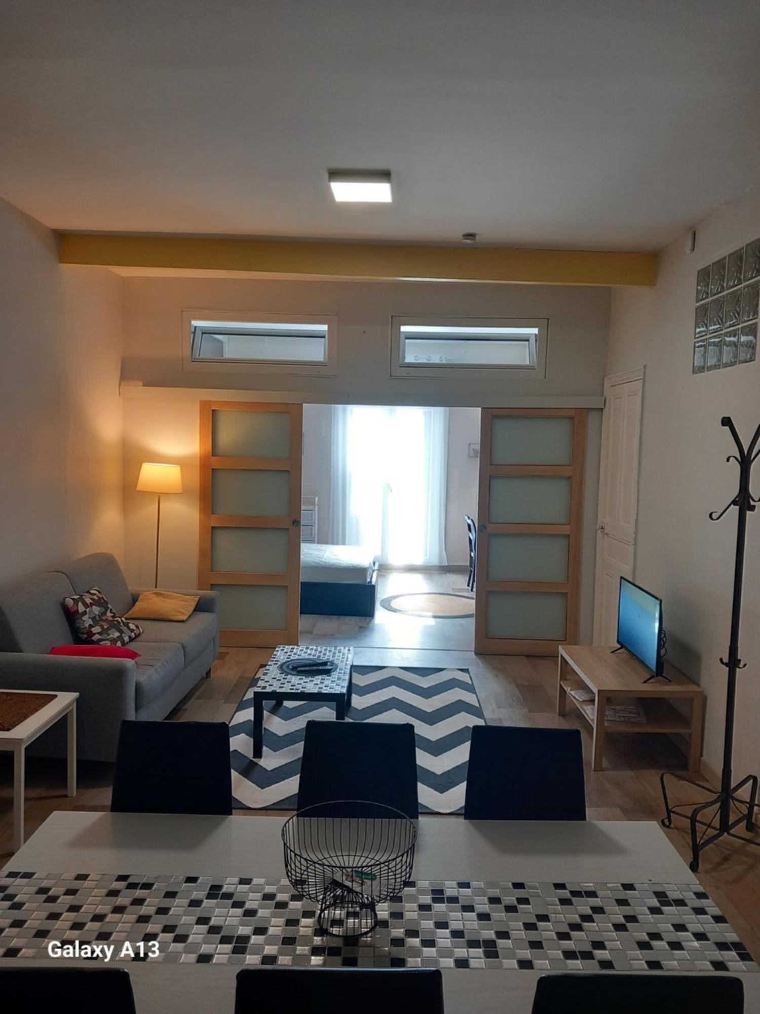 Appartamento T3 Pratique, Garage Gratuit, Esprit Auber Béziers Esterno foto